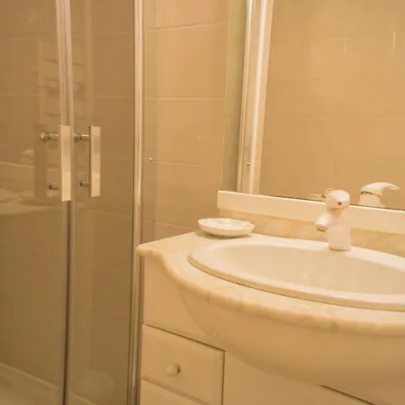 - Le Colorado Apartment *
